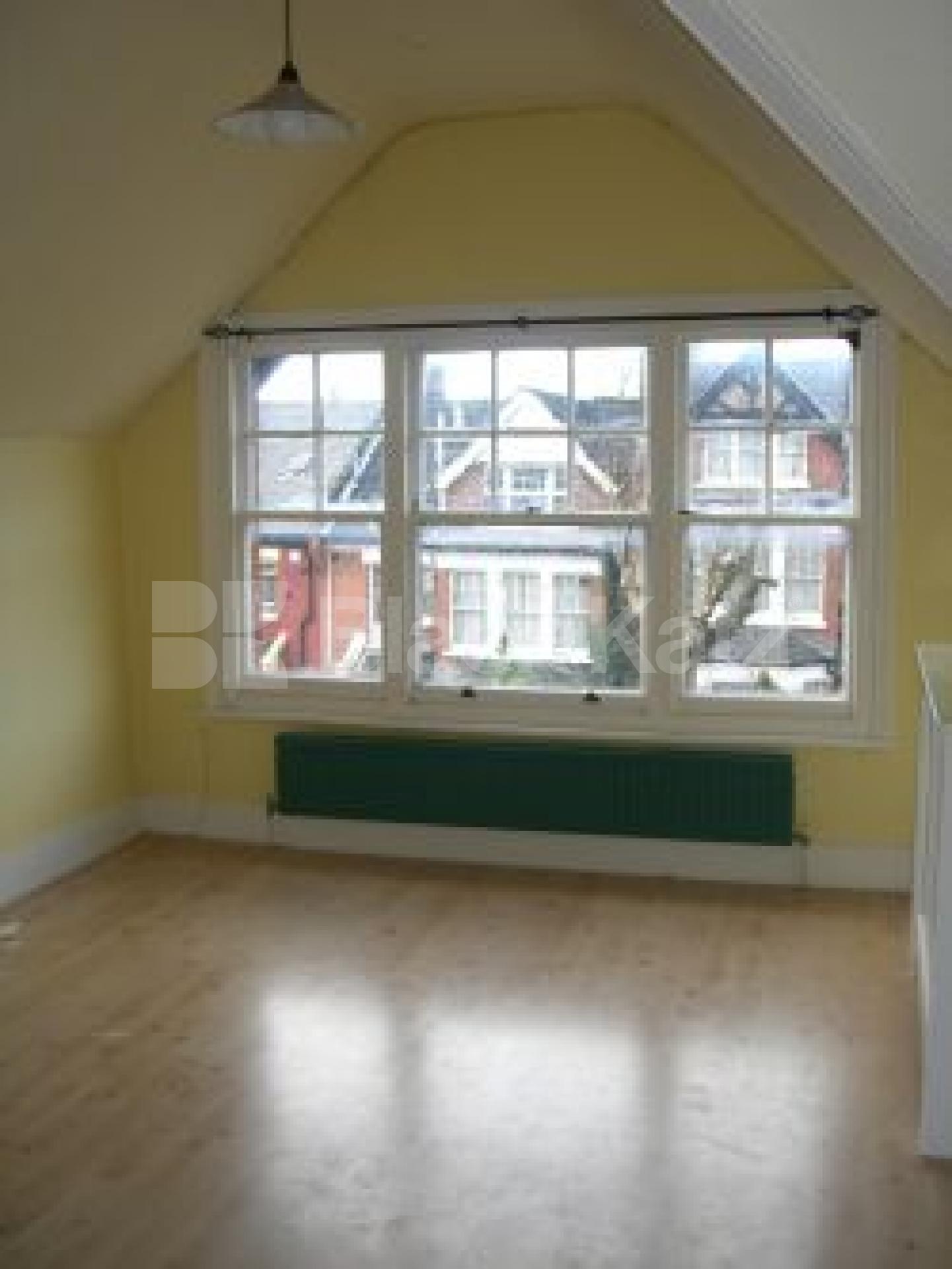 			1 Bedroom, 1 bath, 1 reception Flat			 Muswell Hill Road, MUSWELL HILL N10